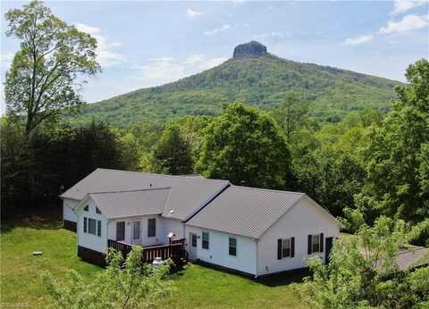1135 Hunts Grove Lane, Pinnacle, NC 27043