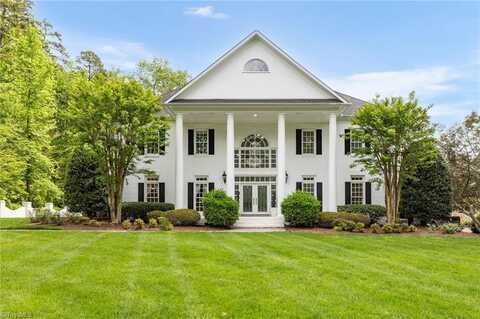 3903 Dover Park Road, Greensboro, NC 27407