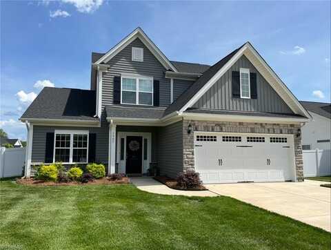 5907 Clouds Harbor Trail, Clemmons, NC 27012
