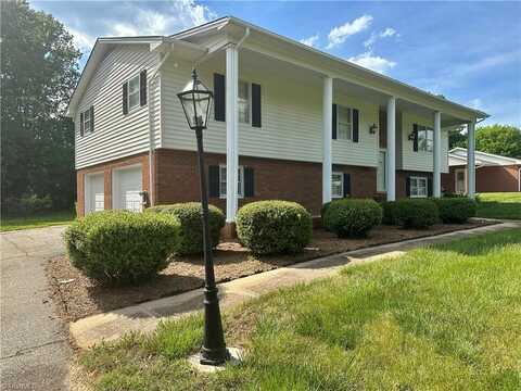 304 Farmbrooke Lane, Winston Salem, NC 27127