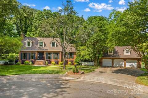 341 N Mulberry Street, Statesville, NC 28677
