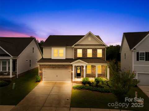 2007 Lydney Circle, Waxhaw, NC 28173
