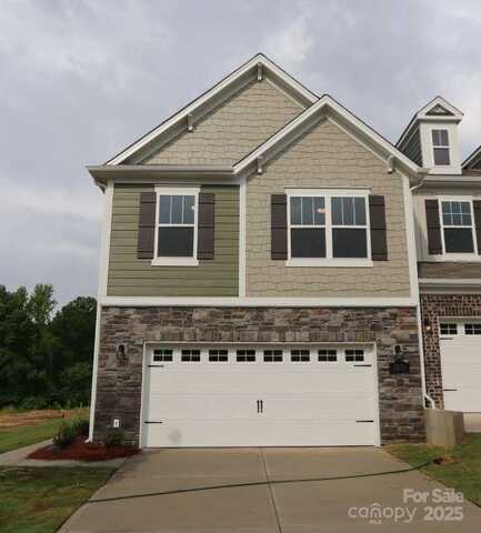 3207 Lilac Grove Drive, Charlotte, NC 28269