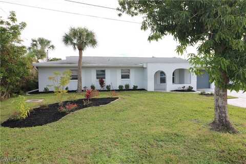 4318 S Pacific Circle, North Fort Myers, FL 33903