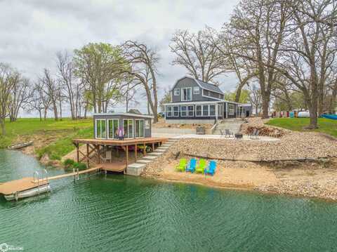 23010 O Avenue, Eldora, IA 50627