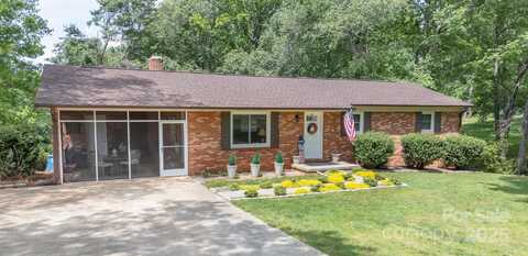 4515 Diamond Street, Hudson, NC 28638