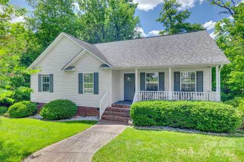 735 Shuttles Way, Fort Mill, SC 29715