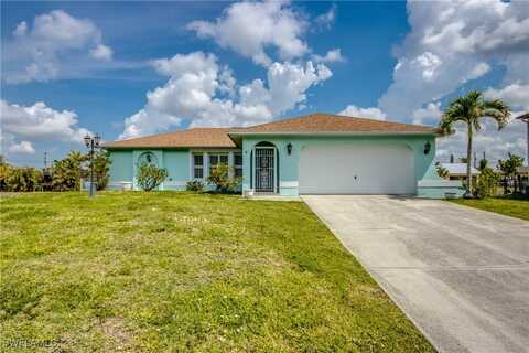 1033 NE 2nd Street, Cape Coral, FL 33909