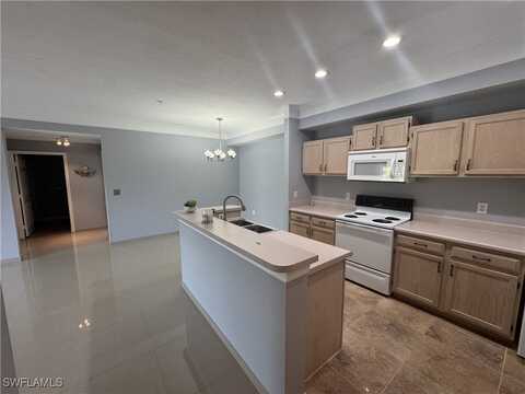 11530 Villa Grand, Fort Myers, FL 33913