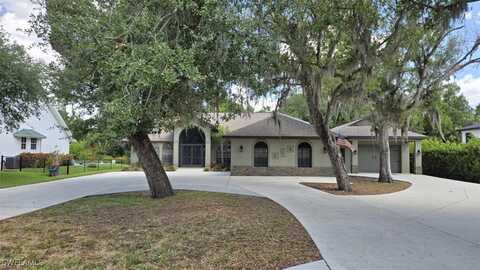 7311 Sean Lane, North Fort Myers, FL 33917