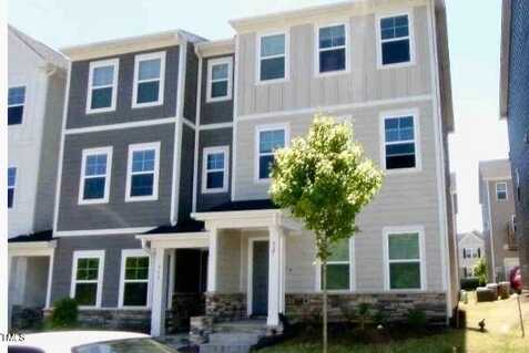 321 Devon Cliffs Drive, Wake Forest, NC 27587