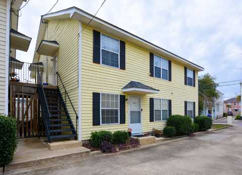 104 Spring Street, Charleston, SC 29403