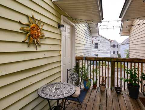 104 Spring Street, Charleston, SC 29403