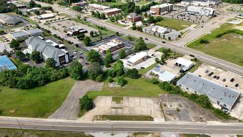 N Green St., Tupelo, MS 38801