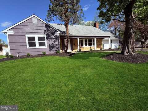 40 TORRINGTON LANE, WILLINGBORO, NJ 08046