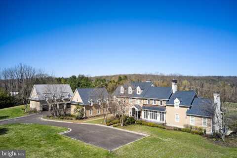 2727 AQUETONG ROAD, NEW HOPE, PA 18938