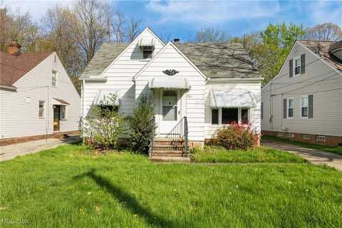 227 Grand Boulevard, Bedford, OH 44146