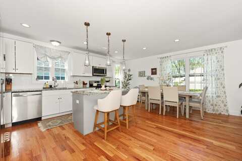 26 Greenwood Drive, Prospect, CT 06712