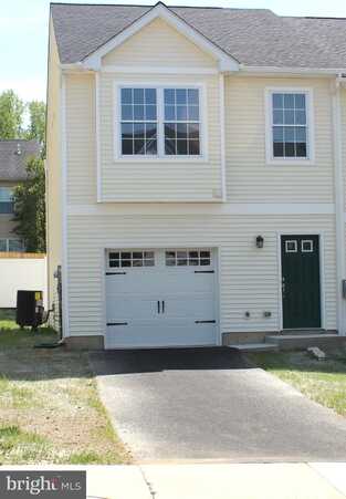 750 BLUE HERON DRIVE, ALLENTOWN, PA 18103