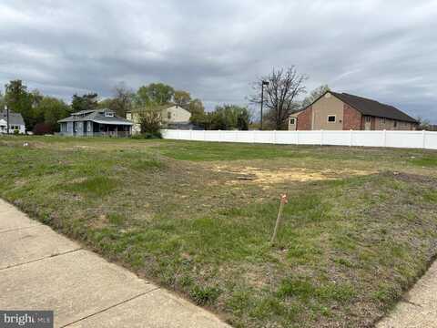 1 MYRTLE AVE, GLOUCESTER CITY, NJ 08030