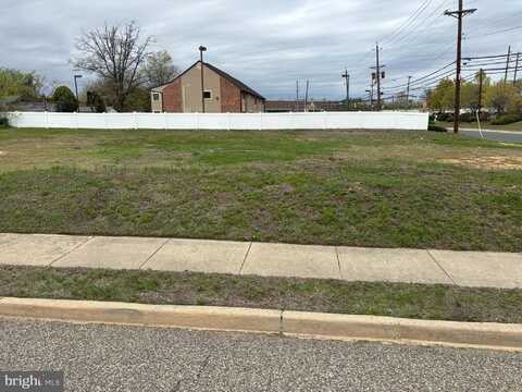 3 MYRTLE AVE, GLOUCESTER CITY, NJ 08030