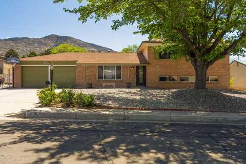 3616 SINGAPORE Circle NE, Albuquerque, NM 87111