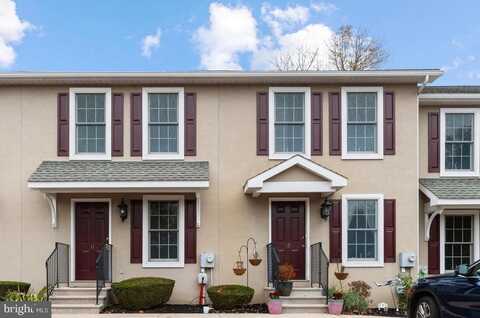 11 STATION AVENUE, SCHWENKSVILLE, PA 19473