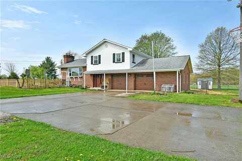 4479 Ridge Road, Cortland, OH 44410