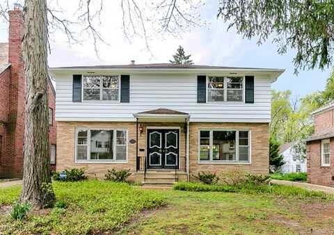 2320 Loyola Road, University Heights, OH 44118