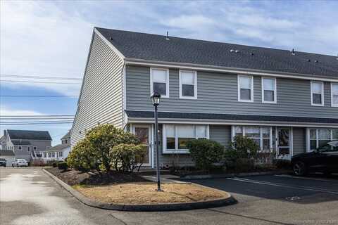 304 Mariners Walk, Milford, CT 06460