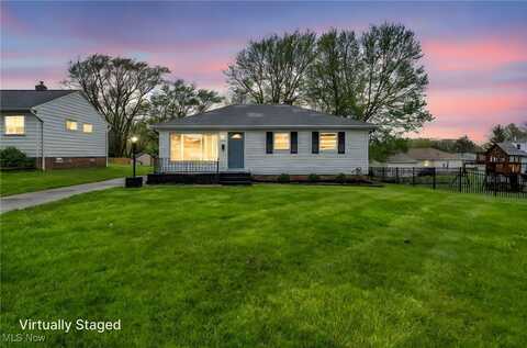 2666 Dentzler Road, Parma, OH 44134