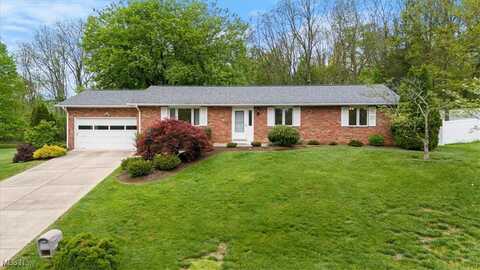 101 Robson Road, Marietta, OH 45750