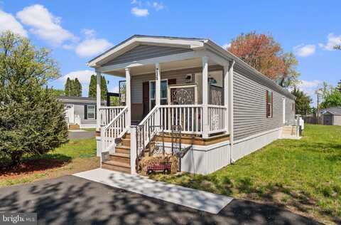 165 W RIDGE PIKE, ROYERSFORD, PA 19468