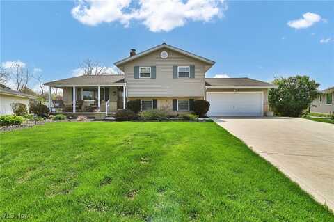 1273 Teakwood Lane, Brunswick, OH 44212