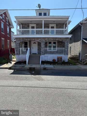 228 LINCOLN STREET, MARYSVILLE, PA 17053