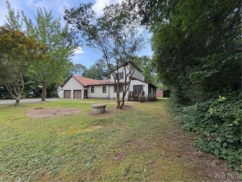 209 Pineview Drive, Hartfield, VA 23071