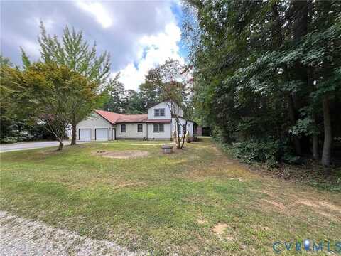 209 Pineview Drive, Hartfield, VA 23071