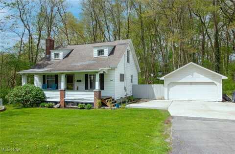 3972 Tippecanoe Road, Canfield, OH 44406