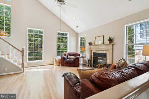 463 FORTRESS WAY, OCCOQUAN, VA 22125