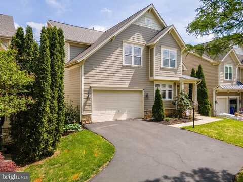 286 ARIEL DRIVE NE, LEESBURG, VA 20176