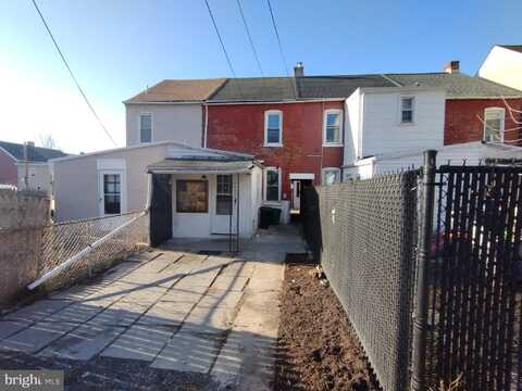 615 LAKE STREET, LANCASTER, PA 17603