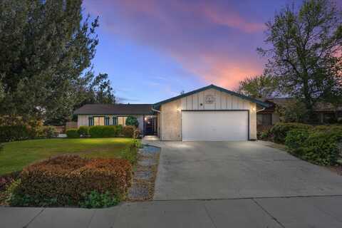 1000 Cypress Way, Tehachapi, CA 93561