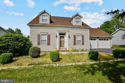 110 ARTISAN WAY, MARTINSBURG, WV 25401