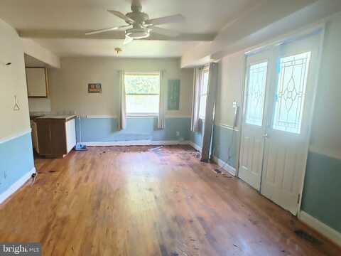6070 SHADY SIDE ROAD, SHADY SIDE, MD 20764