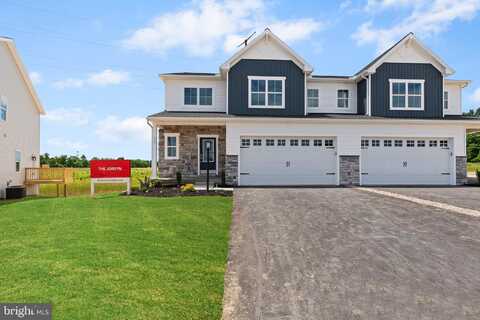 670 BRITTANY DRIVE, MECHANICSBURG, PA 17055