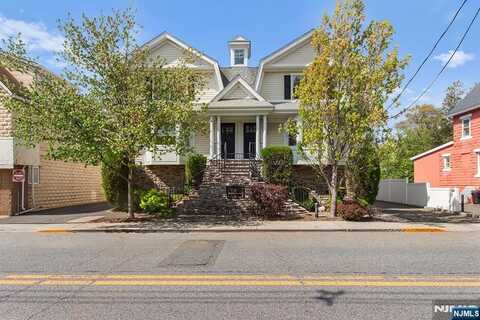 60 Madison Avenue 4, Dumont, NJ 07628