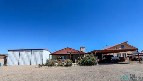 1013 Lake Road, Logan, NM 88426