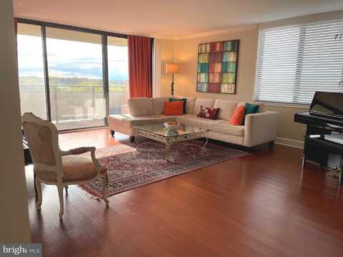 5225 POOKS HILL ROAD, BETHESDA, MD 20814