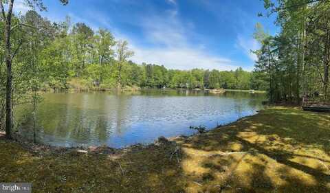 328 PERROW LANE, MANAKIN SABOT, VA 23103