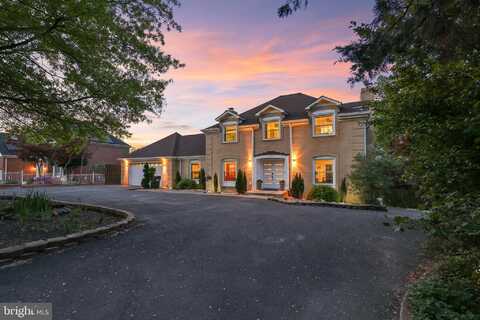 18505 CABIN ROAD, TRIANGLE, VA 22172